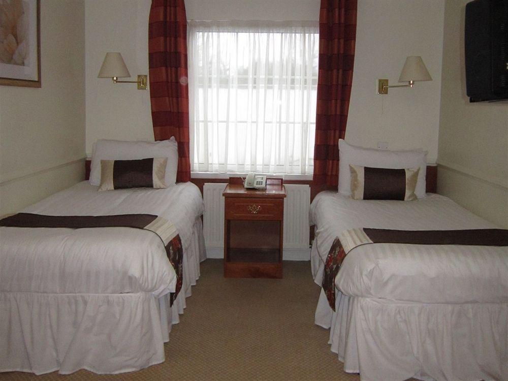 Millbrook Lodge Ballynahinch Exterior photo